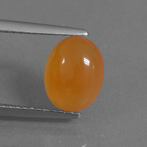 Cornalina naranja natural de 1,89 ct, corte óvalo, translúcido