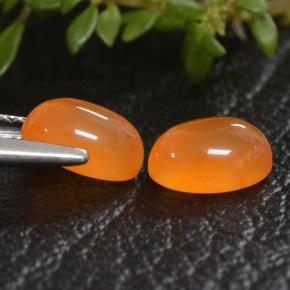 Gemas de Cornalina Naranja rojizo natural de 1.94 ct, Corte Óvalo, Translúcido
