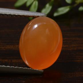 Cornalina naranja natural de 3,42 ct, corte óvalo, translúcido