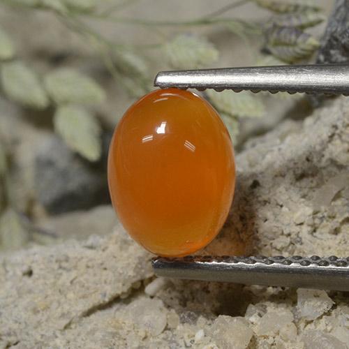 Cornalina Naranja medio natural de 1.33 ct, Corte Óvalo, Translúcido