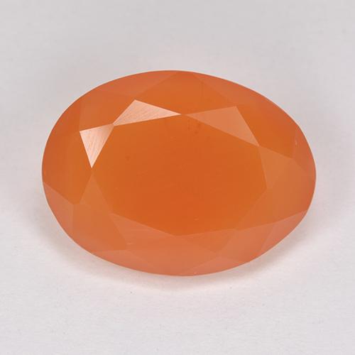 Cornalina Naranja melocotón vívido natural de 7.95 ct, Corte Óvalo, Translúcido