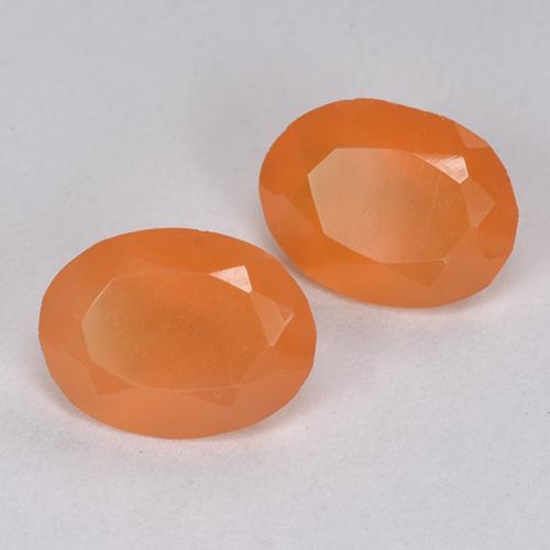 Gemas de Cornalina Naranja claro natural de 1.80 ct, Corte Óvalo, Translúcido
