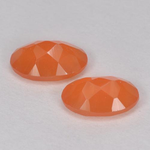 Gemas de Cornalina Naranja fuego natural de 0.77 ct, Corte Óvalo, Translúcido