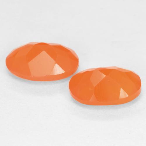 Gemas de Cornalina Naranja intenso natural de 1.36 ct, Corte Óvalo, Translúcido