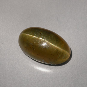 Apatita Ojo de Gato Verde amarillo natural de 4.05 ct, Corte Óvalo, Translúcido