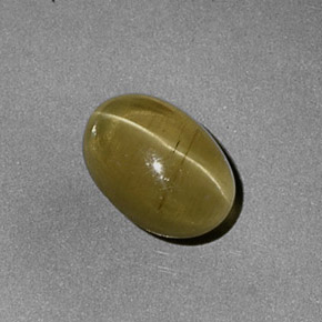 Apatita Ojo de Gato Dorado verdoso natural de 1.96 ct, Corte Óvalo, Translúcido