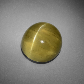 Apatita Ojo de Gato Verde amarillo natural de 12.66 ct, Corte Óvalo, Translúcido