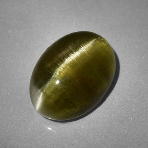 Apatita Ojo de Gato Verde dorado natural de 7.37 ct, Corte Óvalo, Translúcido