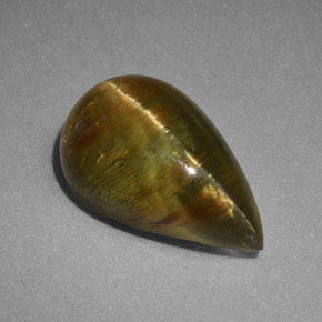 Apatita Ojo de Gato Dorado verdoso natural de 4.02 ct, En forma de pera, Translúcido