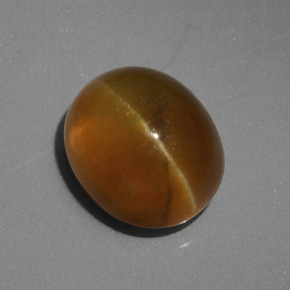 Apatita Ojo de Gato Verde dorado natural de 4.62 ct, Corte Óvalo, Translúcido