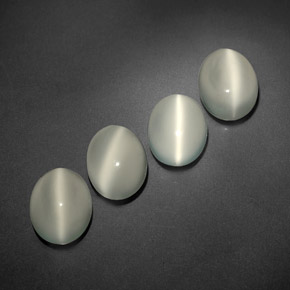 Gemas de cat's eye moonstone blanco natural de  ct, transparente, transparente / translúcido