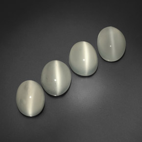Gemas de cat's eye moonstone blanco natural de  ct, transparente, transparente / translúcido