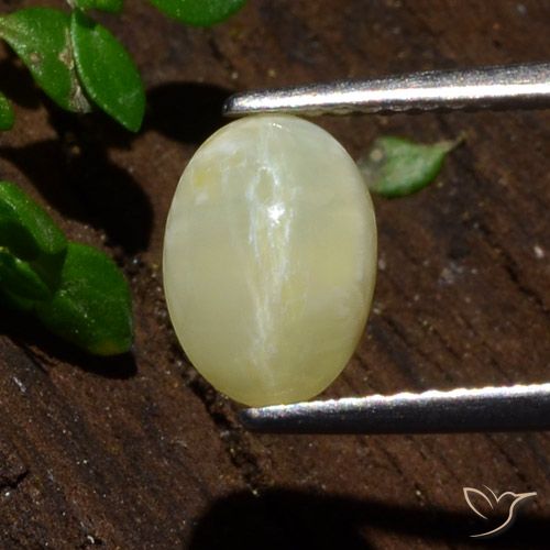 1.80ct Natural Amarillo claro medio Ópalo ojo de gato, Ovalada, Translúcido
