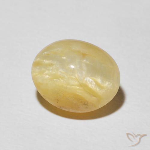 Ópalo ojo de gato Amarillo medio natural de 3.43 ct, Ovalada, Opaco