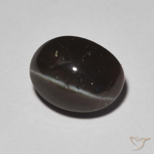 Escapolita Ojo de Gato Negro natural de 2.24 ct, Ovalada, Translúcido