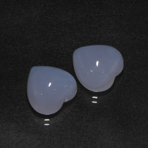 Gemas de calcedonia azul natural de  ct, forma de corazón, translúcido