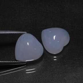 Gemas de calcedonia azul natural de  ct, forma de corazón, translúcido
