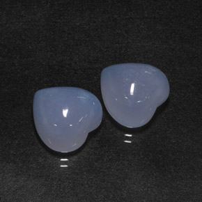 Gemas de calcedonia azul natural de  ct, forma de corazón, translúcido