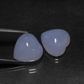 Gemas de calcedonia azul natural de  ct, forma de corazón, translúcido