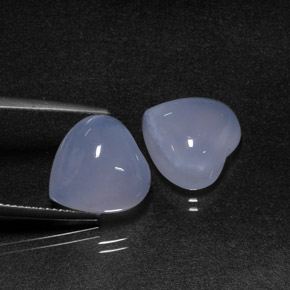 Gemas de calcedonia azul natural de  ct, forma de corazón, translúcido