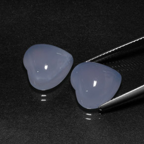 Gemas de calcedonia azul natural de  ct, forma de corazón, translúcido