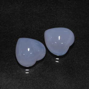 Gemas de calcedonia azul natural de  ct, forma de corazón, translúcido