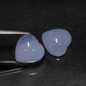 Gemas de calcedonia azul natural de  ct, forma de corazón, translúcido
