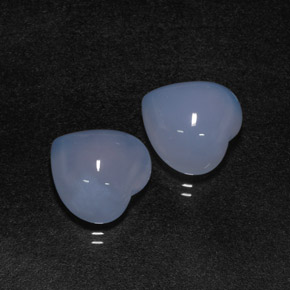 Gemas de calcedonia azul natural de  ct, forma de corazón, translúcido