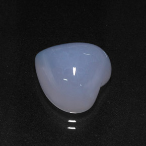 Calcedonia azul natural de 7,02 ct, forma de corazón, translúcido