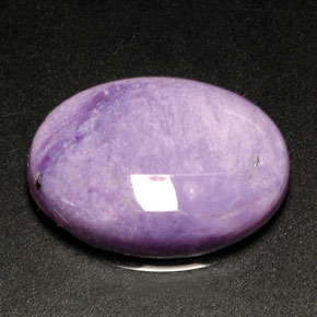 Charoíta Violeta natural de 8.19 ct, Corte Óvalo, Opaco