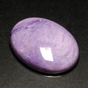 Charoíta Violeta natural de 8.19 ct, Corte Óvalo, Opaco