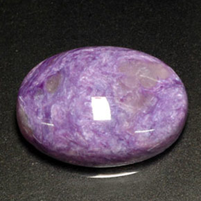 Charoíta Violeta natural de 10.93 ct, Corte Óvalo, Opaco