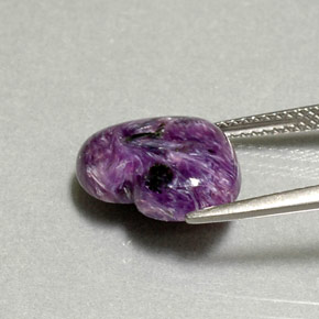 Charoíta violeta natural de 4,95 ct, forma de corazón, opaco