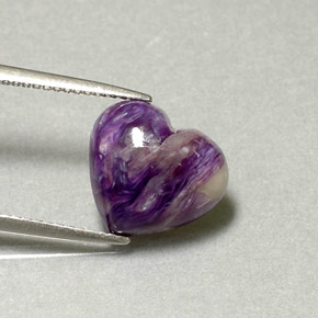 Charoíta Violeta natural de 4.46 ct, Forma de corazón, Opaco