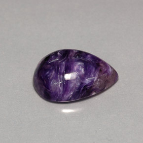 Charoíta violeta natural de 7,30 ct, en forma de pera, opaco