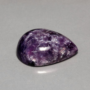 Charoíta Violeta natural de 5.19 ct, En forma de pera, Opaco