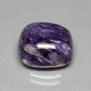 Charoíta violeta natural de 6,76 ct, corte cojín, opaco