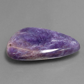 Charoíta violeta natural de 12,77 ct, forma elegante, opaco
