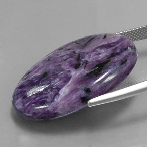 Charoíta Violeta natural de 37.70 ct, Corte Óvalo, Opaco