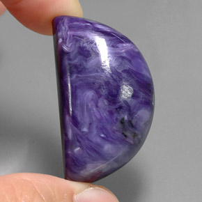 Charoíta violeta natural de 60,66 ct, forma elegante, opaco