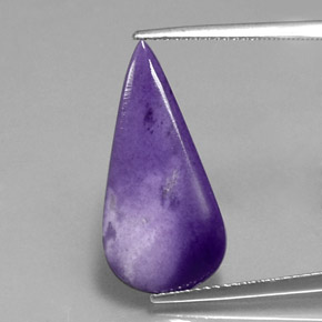 Charoíta violeta natural de 5,81 ct, en forma de pera, opaco