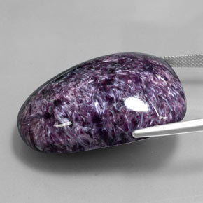 Charoíta violeta natural de 96,18 ct, forma elegante, opaco
