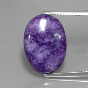 Charoíta violeta natural de 7,41 ct, corte óvalo, opaco