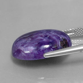 Charoíta violeta natural de 9,60 ct, corte óvalo, opaco