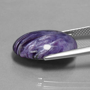 Charoíta violeta natural de 9,17 ct, corte óvalo, opaco