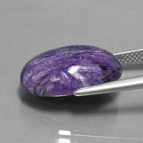 Charoíta violeta natural de 11,27 ct, corte óvalo, opaco