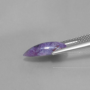 Charoíta violeta natural de 1,73 ct, en forma de pera, opaco