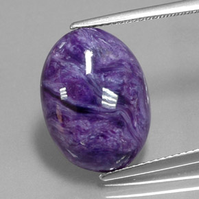 Charoíta violeta natural de 9,57 ct, corte óvalo, opaco