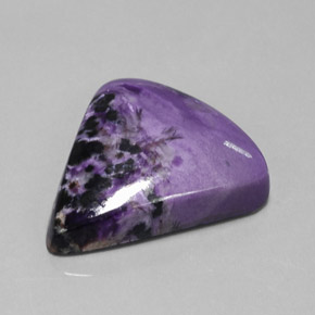 Charoíta violeta natural de 38,09 ct, forma elegante, opaco