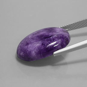 Charoíta Violeta natural de 16.85 ct, Corte Óvalo, Opaco